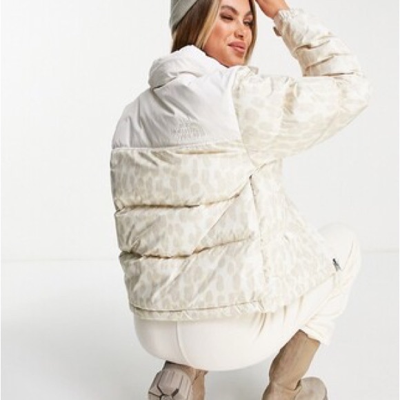 THE NORTH FACE CROPPED PRINTED NUPTSE SHORT JACKET Size Small - Picture 3 of 16